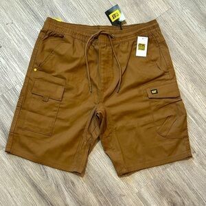 Nwt CAT men’s ‘Hank’ bronze khaki cargo shorts. Lots of functional pockets